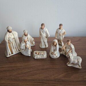 Ceramic 9 piece nativity scene set mini pearl white Holiday decor unmarked